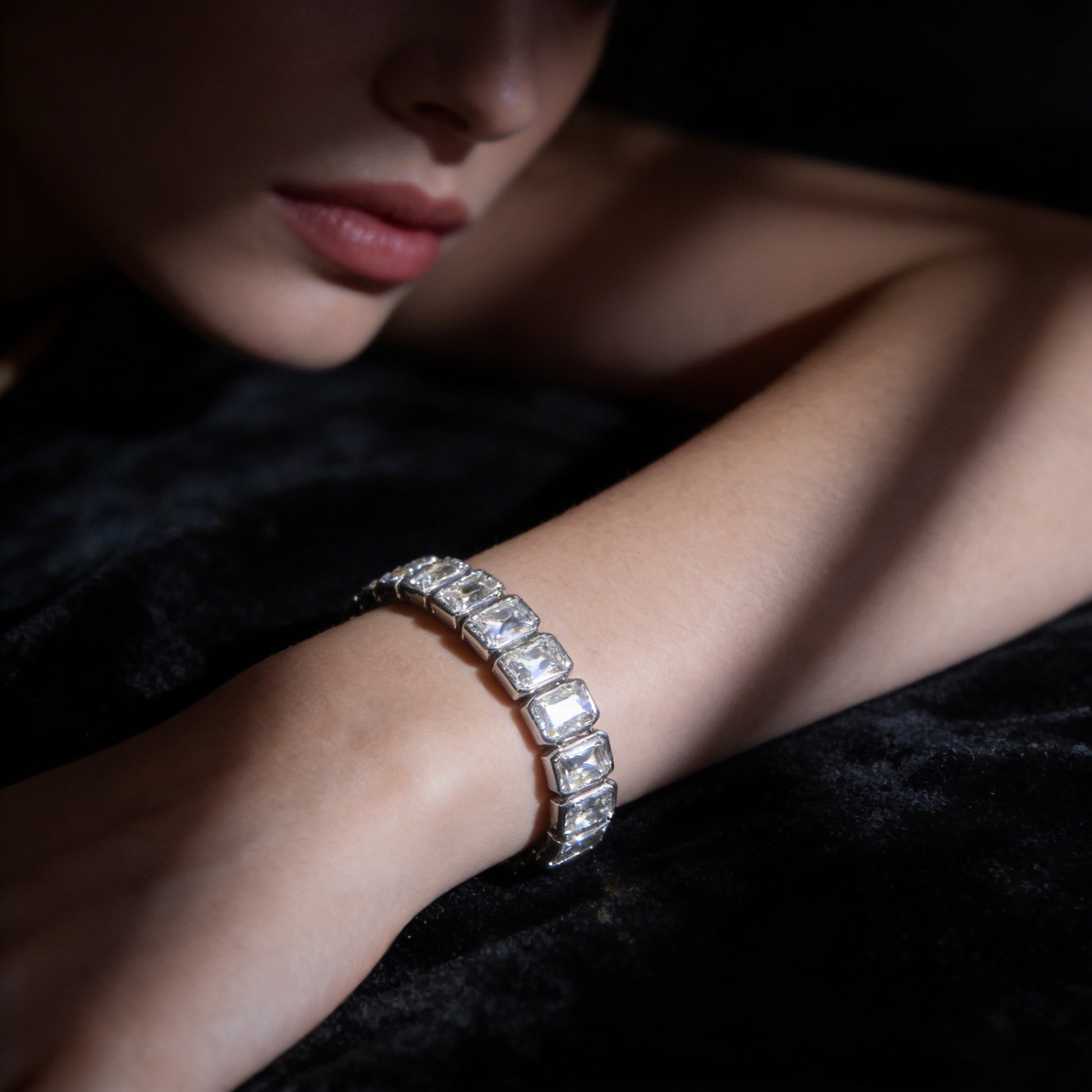 18K WHITE GOLD