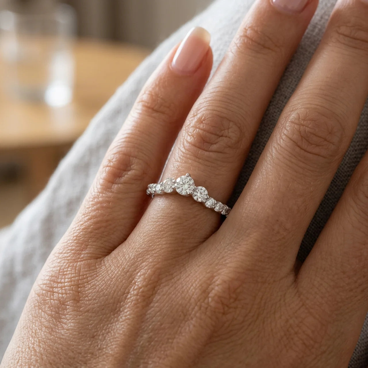 18K WHITE GOLD